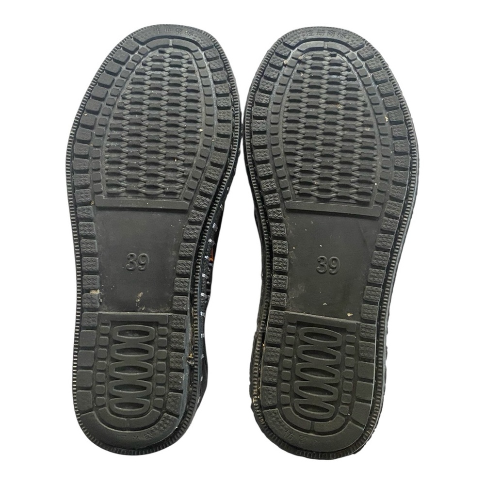 Black Embroidered Slip-On Shoes unisex - Picture 2 of 10